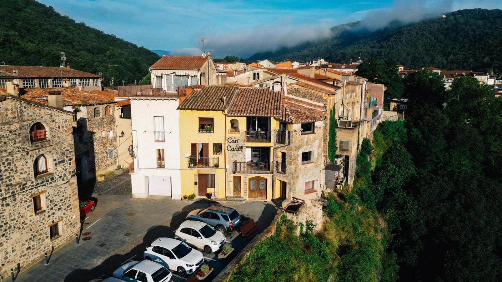 Can Castell Castellfollit de la Roca Exterior foto